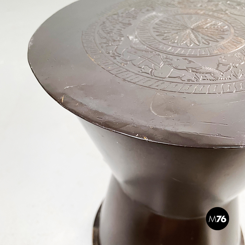 Asian Modern Ethnic Table and Stools in Brown Metal with Drawing, 1990s