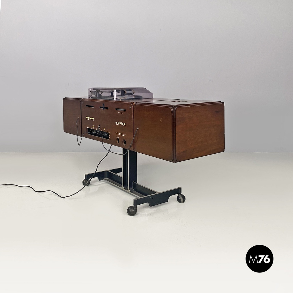 Italian Radiophonograph RR126 and Record Player by Castiglioni, Brionvega 1960s
