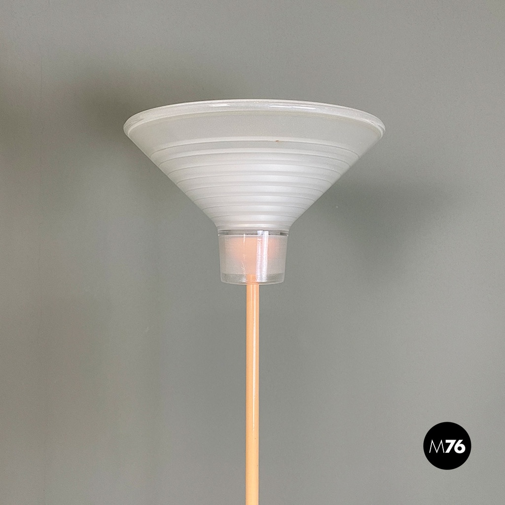 Lampada da terra in metallo rosa, 1980 ca.