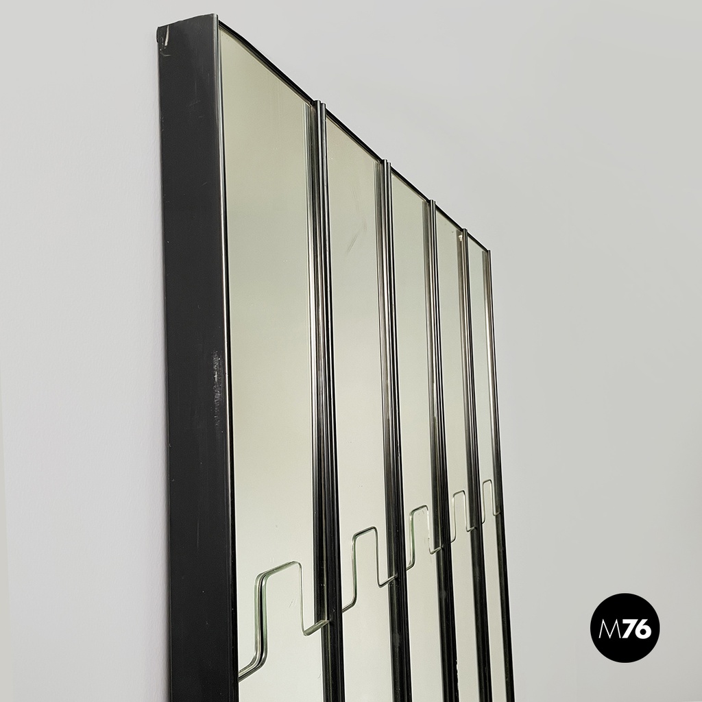 Italian modern wall mirror hanger Gronda by Luciano Bertoncini for Elco, 1970s