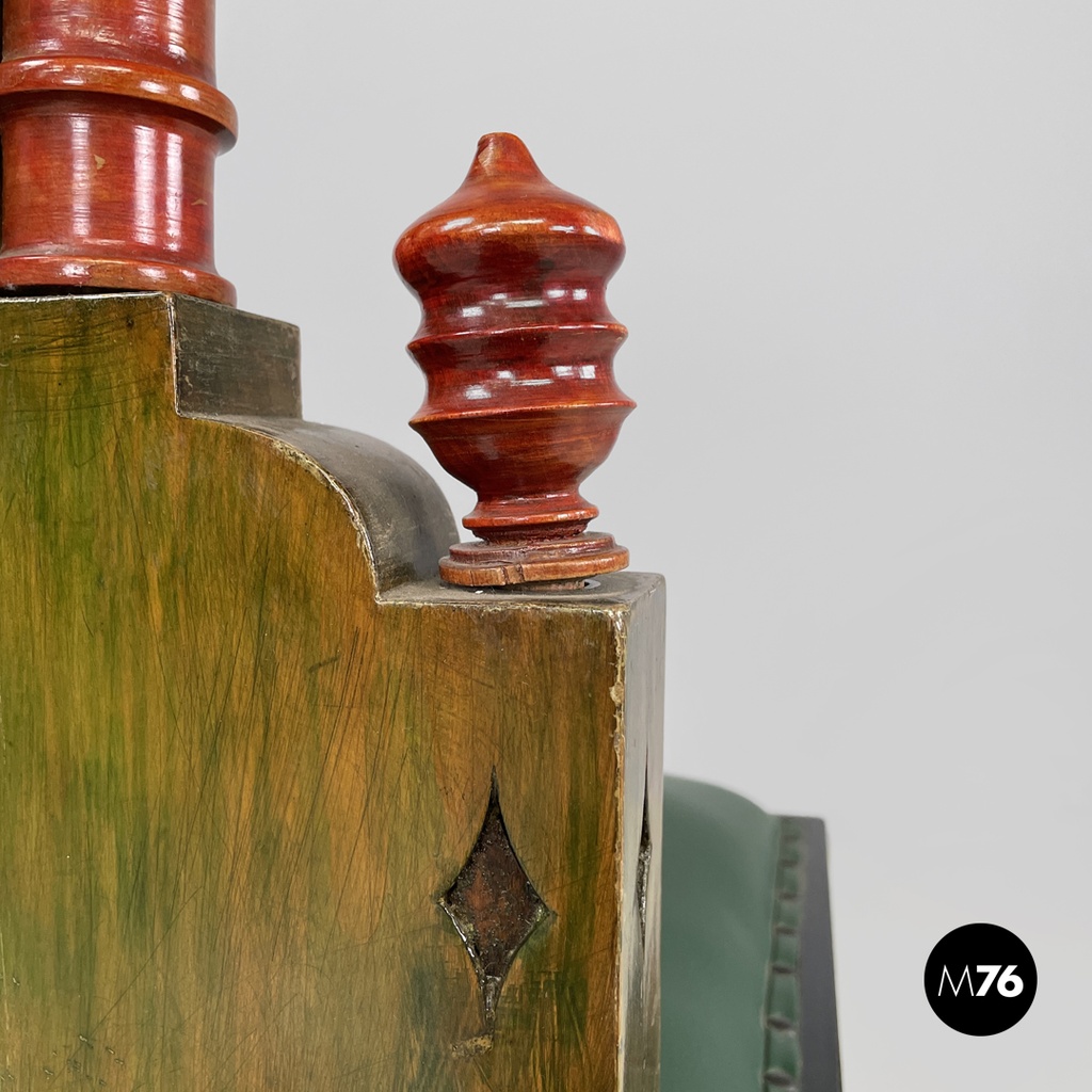 Sedie in pelle verde con decorazioni in legno, 1930 ca.