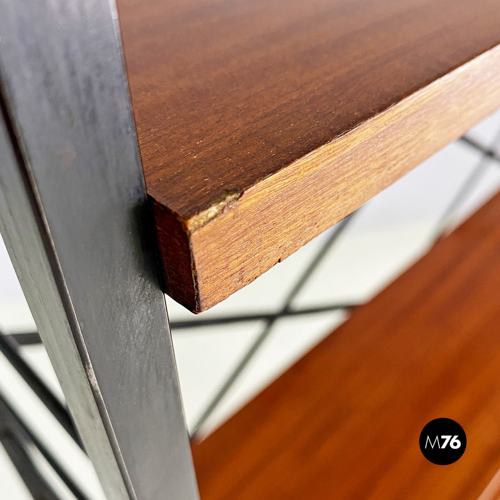 Italian mid-century modern self-supporting metal wood brass String bookcase 1960