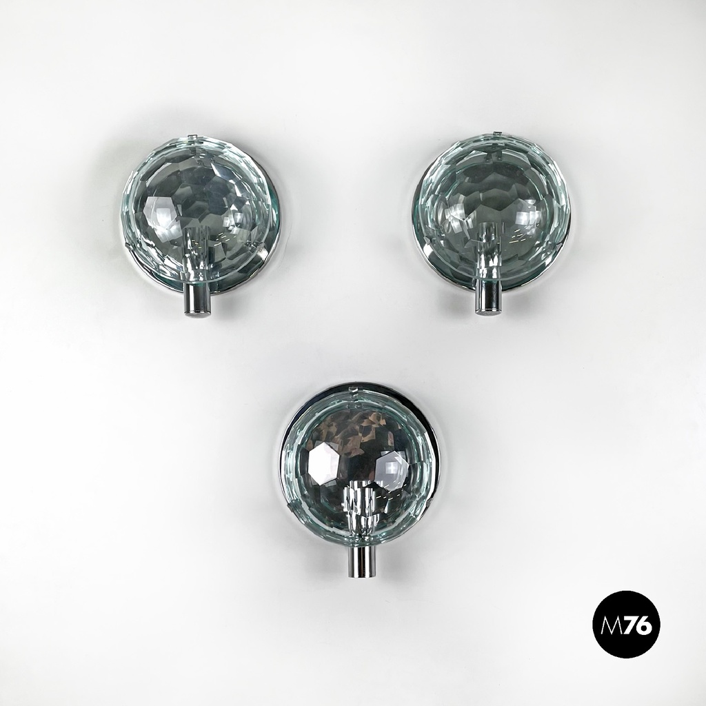 Italian mid-century modern chromed metal and faceted glass wall lights, 1960s