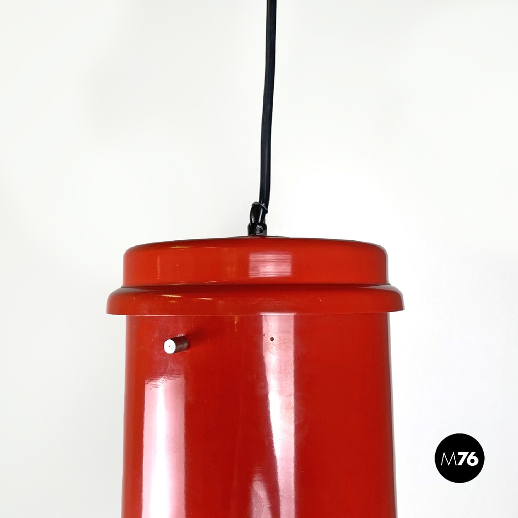 Italian mid-century modern red and white metal chandelier, 1960s