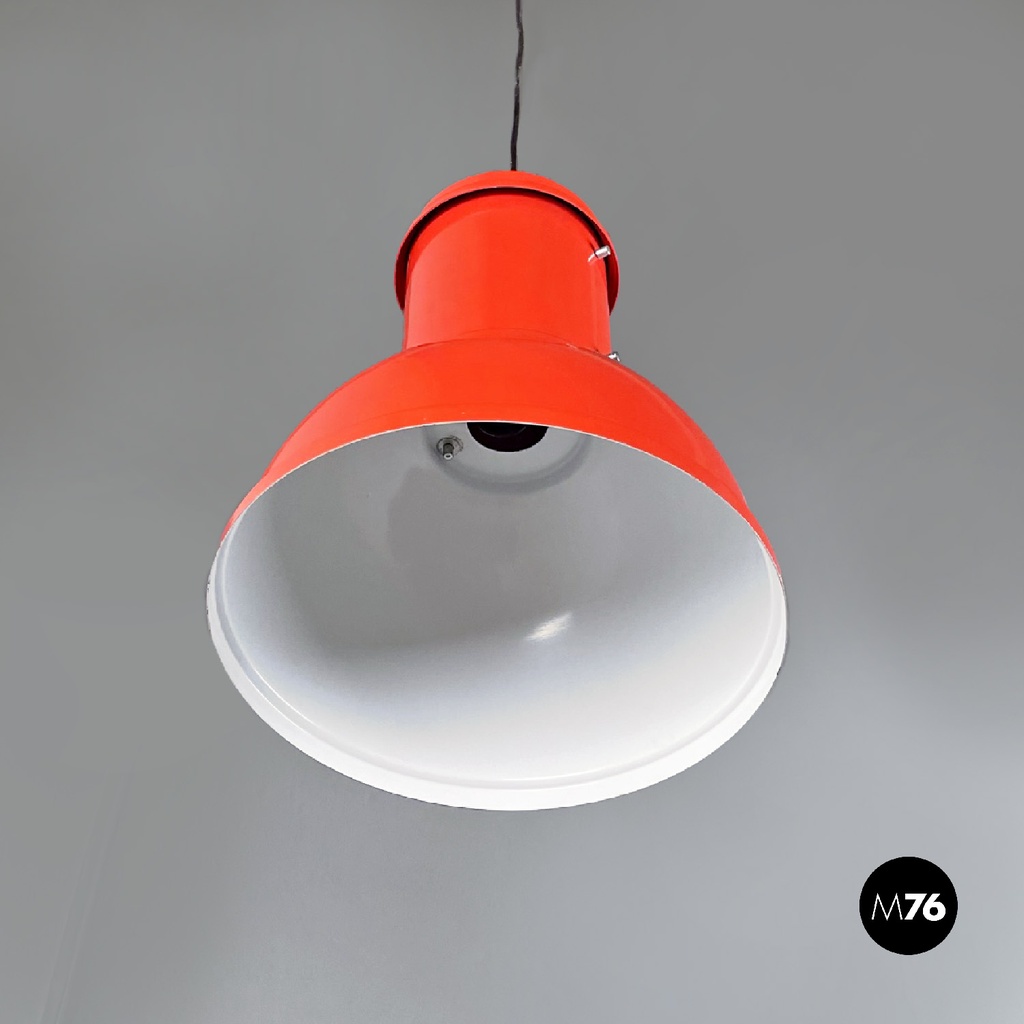 Italian mid-century modern red and white metal chandelier, 1960s