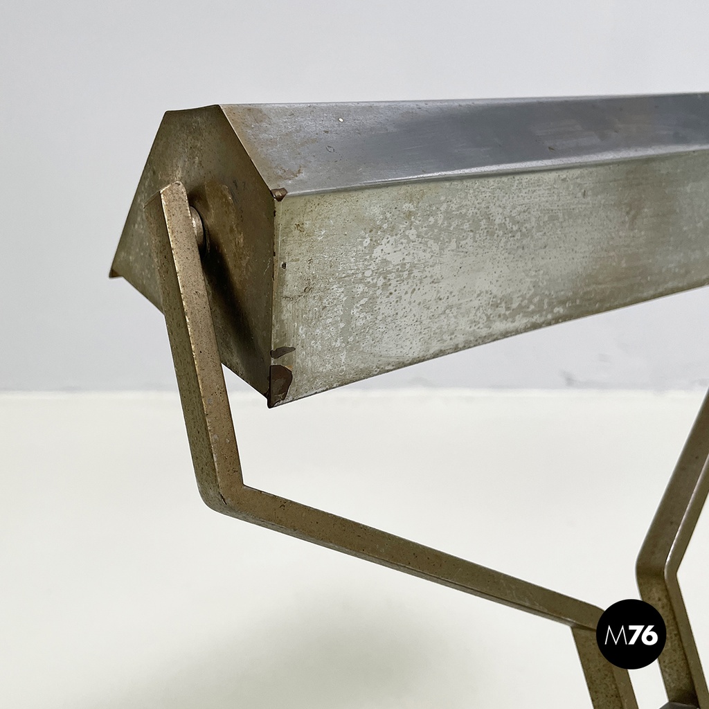 Italian mid-century modern Adjustable desk or table lamp in brown metal, 1930s