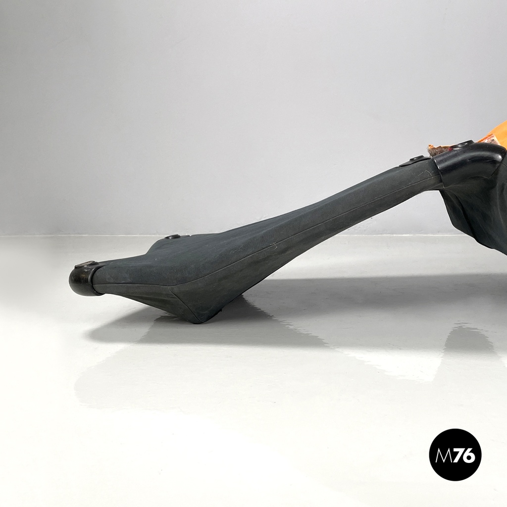 Italian modern armchair or chaise longue Wink Toshiyuki Kita for Cassina, 1980s