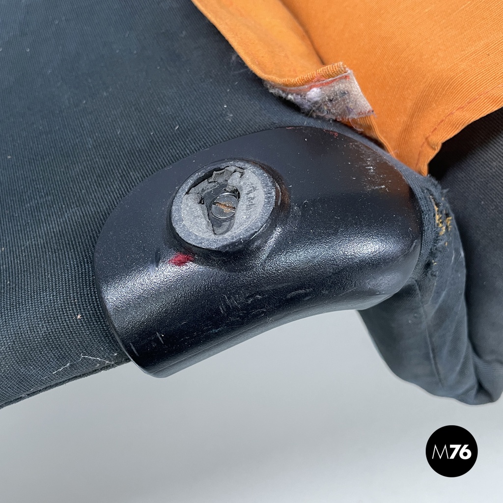 Italian modern armchair or chaise longue Wink Toshiyuki Kita for Cassina, 1980s