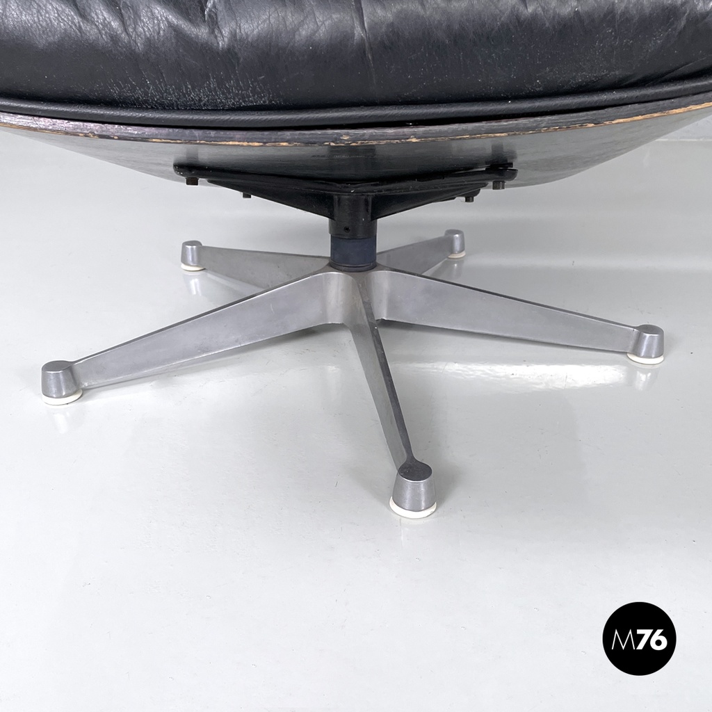 Italian modern black leather lounge chair 670 671 by Eames for ICF, 1970s