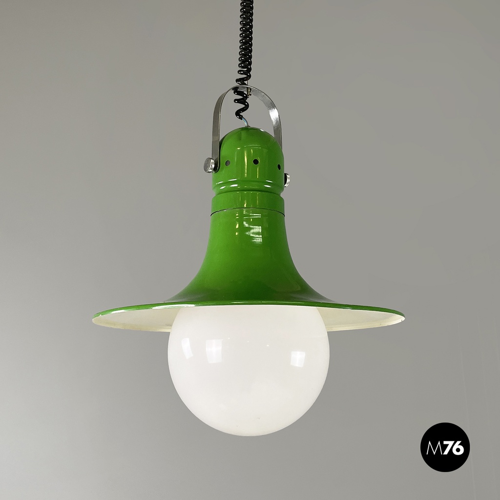 Italian mid-century modern Chandelier in green metal and plexiglass, 1970s
