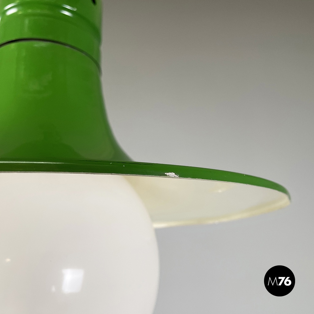 Italian mid-century modern Chandelier in green metal and plexiglass, 1970s