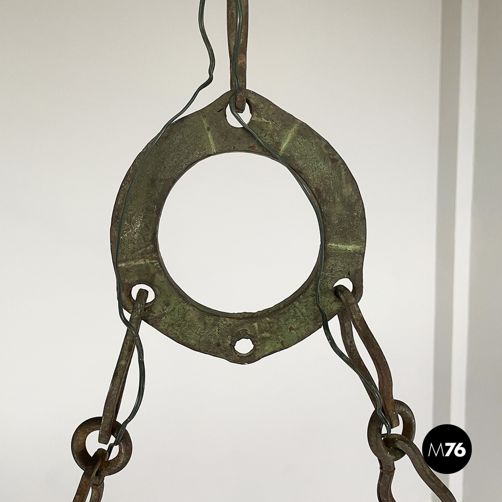 Italian antique Chandelier with eight lights in crafted wrought iron, 1930s