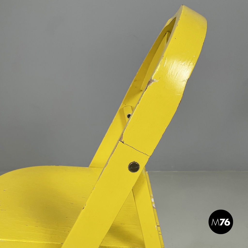 Italian mid-century modern Yellow wood folding chair Tric by Castiglioni, 1960s