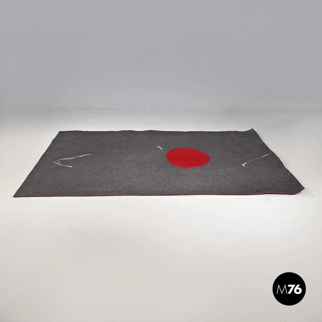 Italian postmodern rectangular grey felt rug red circle Riccardo Fattori, 2000s