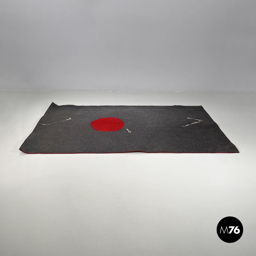 Italian postmodern rectangular grey felt rug red circle Riccardo Fattori, 2000s