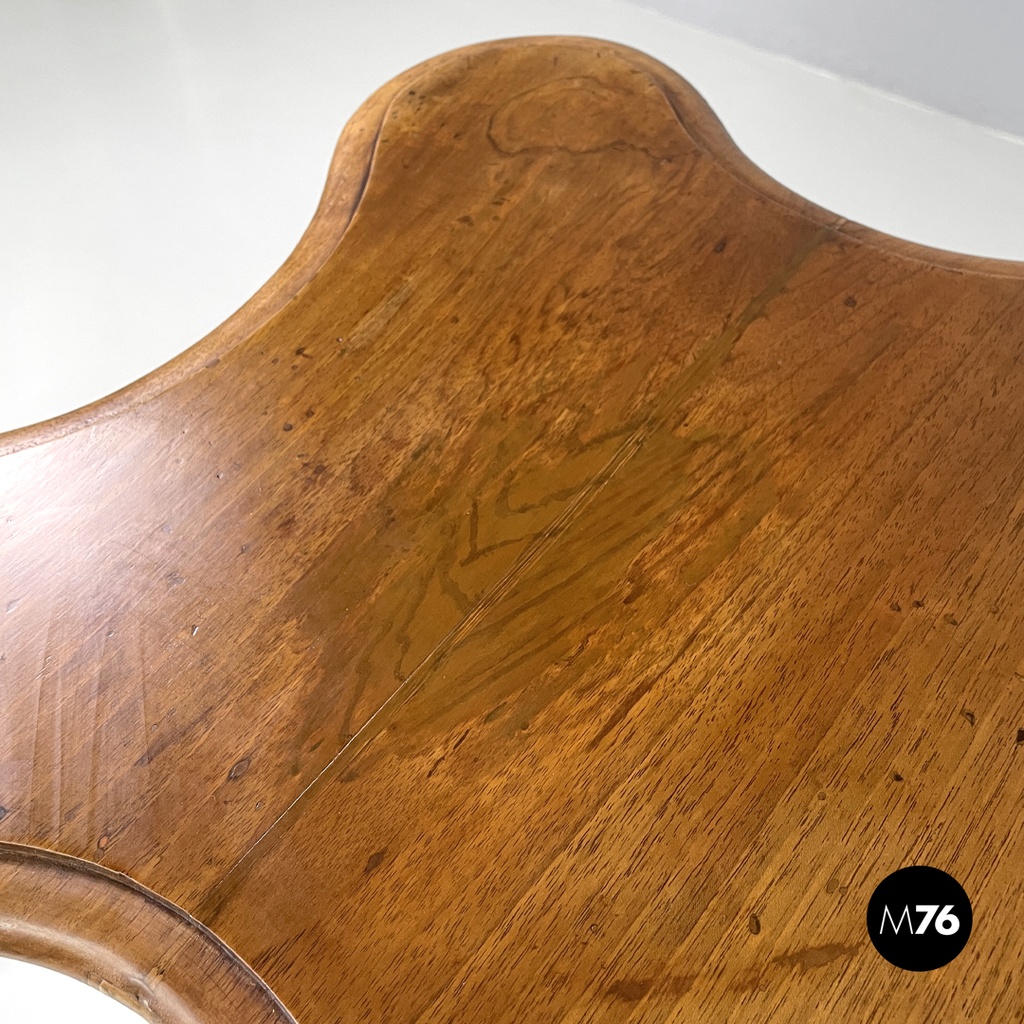 Italian antique wood pedestals with curved profiles and decorations, early 1900s