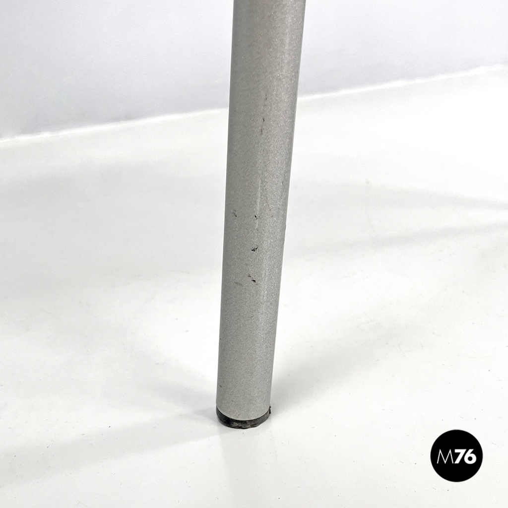 Sedie Dr Glob di Philippe Starck per Kartell in plastica rosa, 1980 ca.