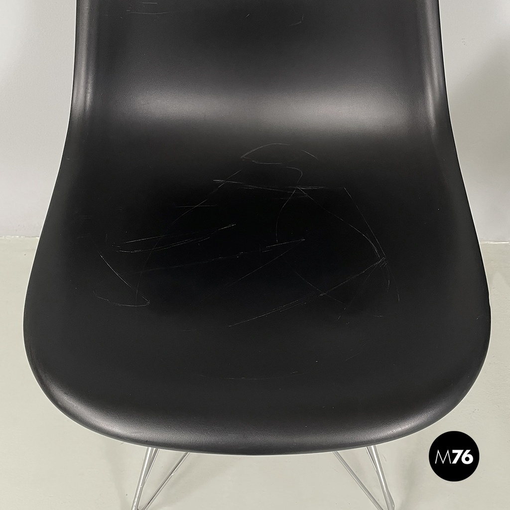 Italian modern Black plastic chairs by Charles and Ray Eames for Vitra, 2017