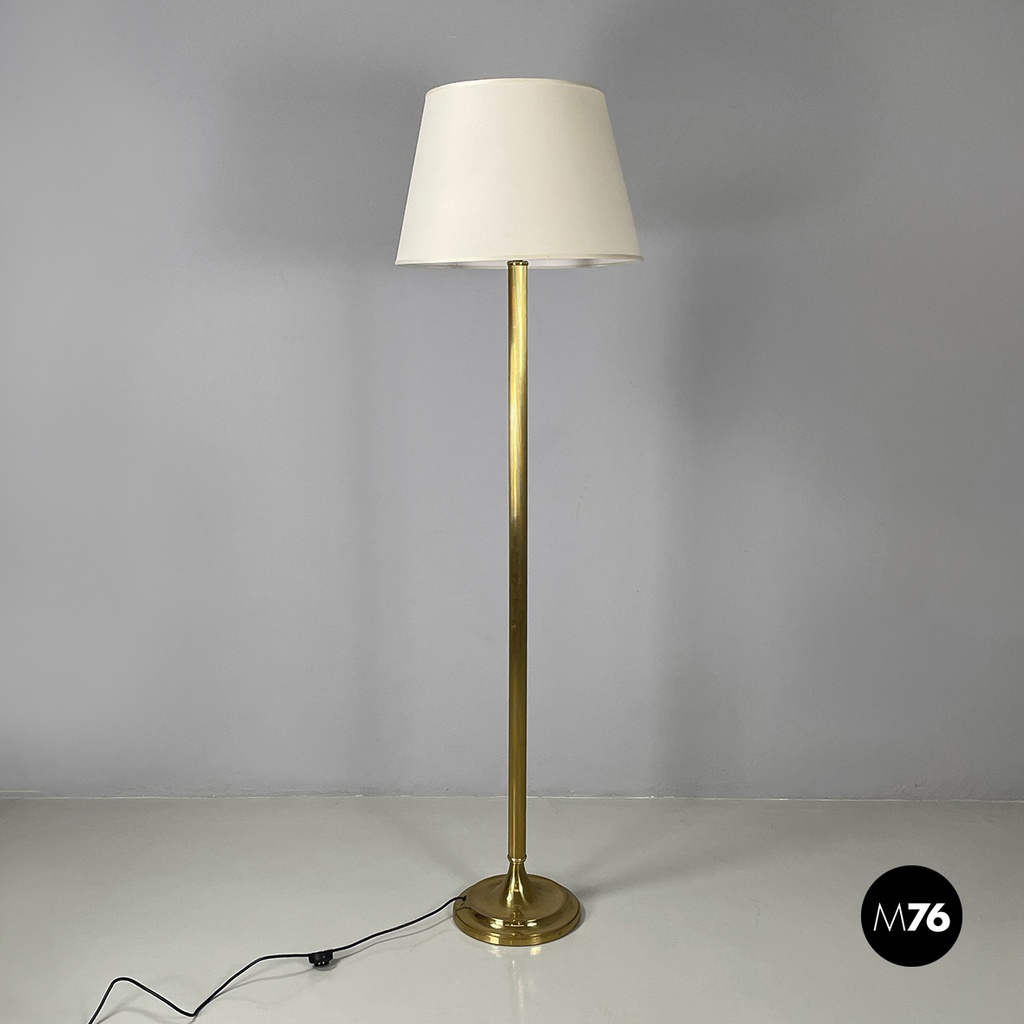 Italian mid-century modern Floor lamp in withe fabric brass by Lam Bologna 1960s