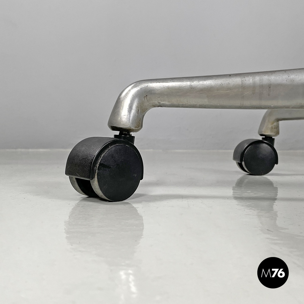 Italian modern salmon pink leather swivel office chair by Eames for ICF, 1970s