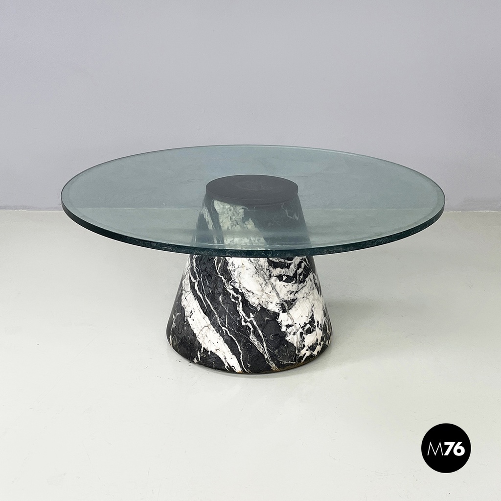 Italian modern Round coffee table in marble and glass, 1980s