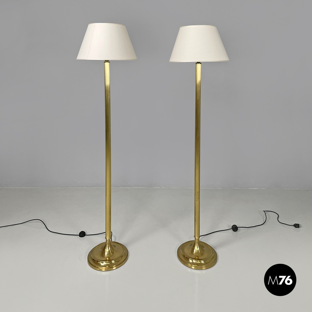Italian mid-century modern floor lamps white fabric and brass Lam Bologna, 1960s