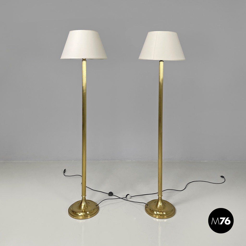 Italian mid-century modern floor lamps white fabric and brass Lam Bologna, 1960s