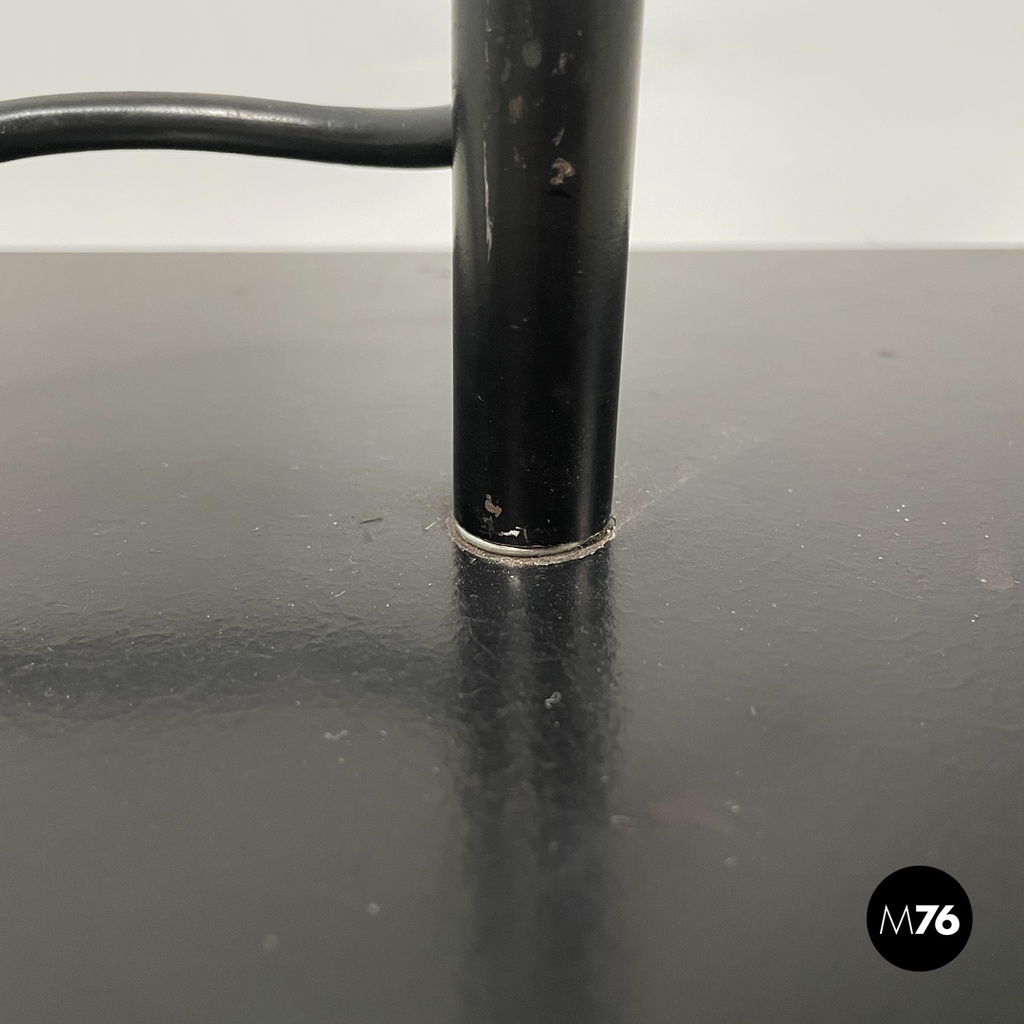 Italian modern floor lamp Kasuko in red metal by De Pas D’Urbino Lomazzi, 1970s