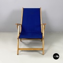 Italian mid-century Deck chair in blue fabric and wood by fratelli Reguitti 1960