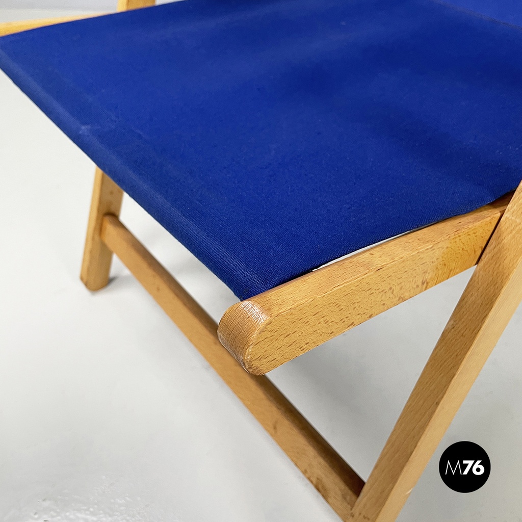 Italian mid-century Deck chair in blue fabric and wood by fratelli Reguitti 1960