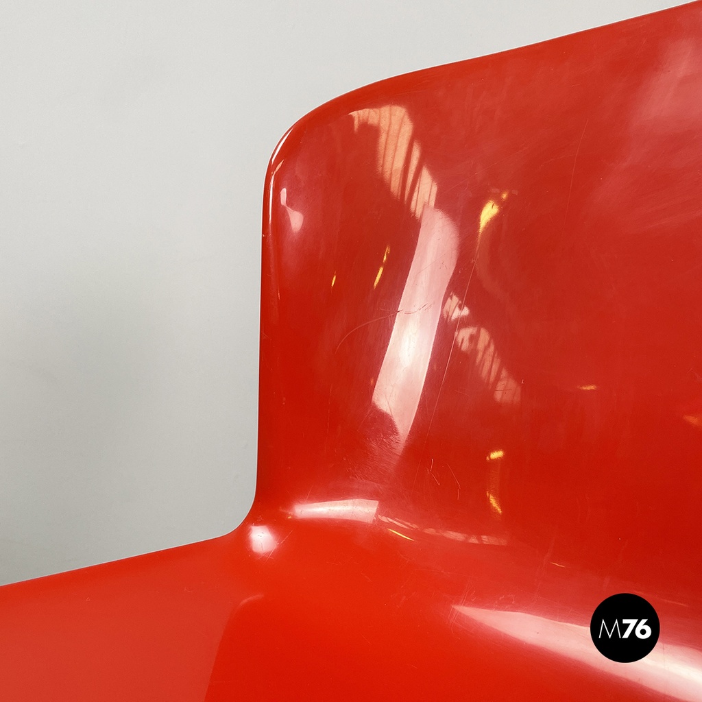 Italian modern red plastic chairs 1050 by Marcello Siard for Longato, 1970s