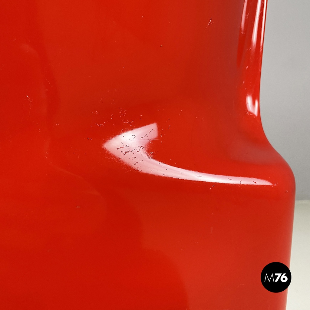 Italian modern red plastic chairs 1050 by Marcello Siard for Longato, 1970s