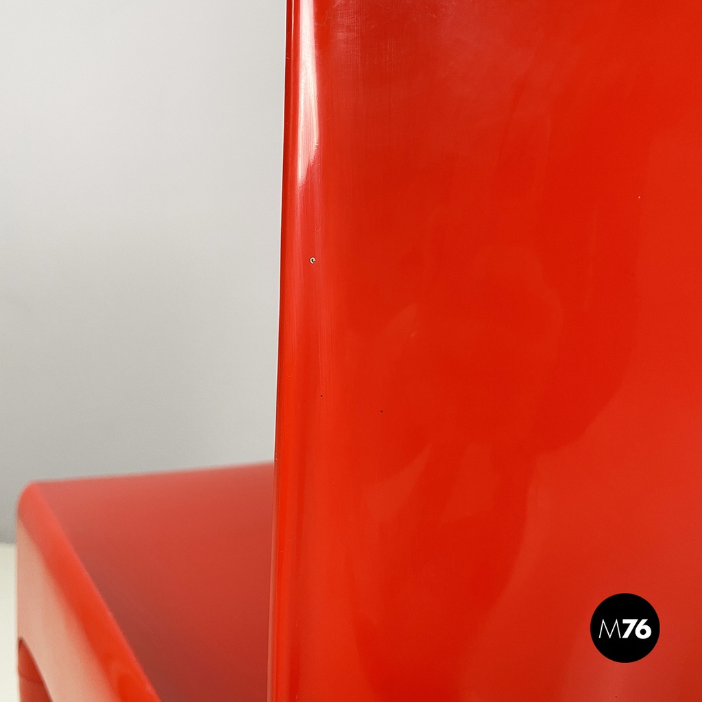 Italian modern red plastic chairs 1050 by Marcello Siard for Longato, 1970s