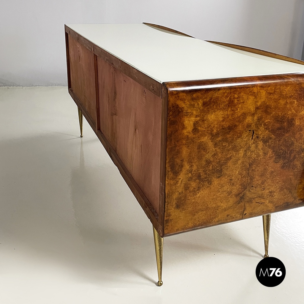 Italian mid-century modern Chest of drawers in wood, glass and brass, 1950s