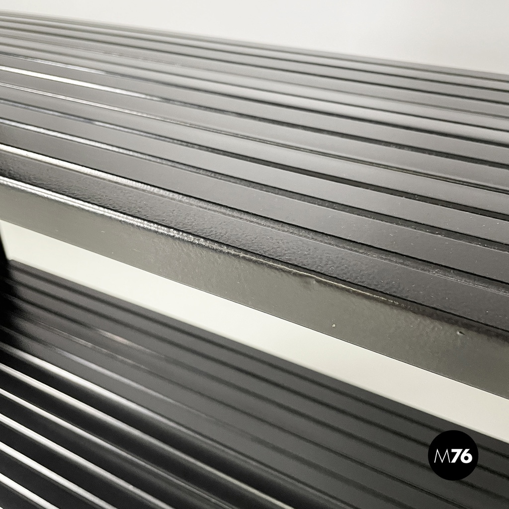 Italian modern Self-supporting bookcases in black plastic by Robots, 1990s