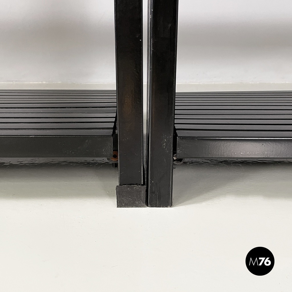 Italian modern Self-supporting bookcases in black plastic by Robots, 1990s