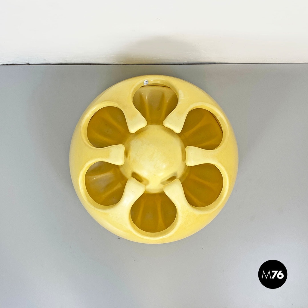 Portaombrelli in plastica gialla, 1970s