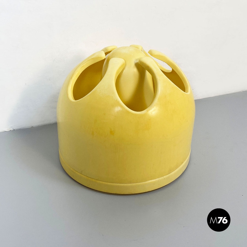 Portaombrelli in plastica gialla, 1970s