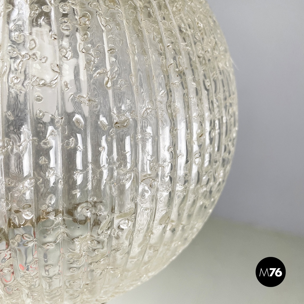 Italian mid-century modern Chandelier in molded glass, brass and metal, 1950s