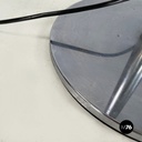 Lampada da terra in metallo e vetro opalino, 1970 ca.