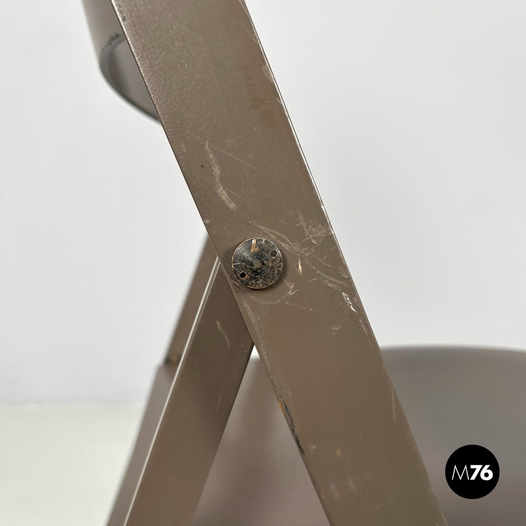 Italian mid-century modern brown folding chair Tric Castiglioni Bonacina, 1960s