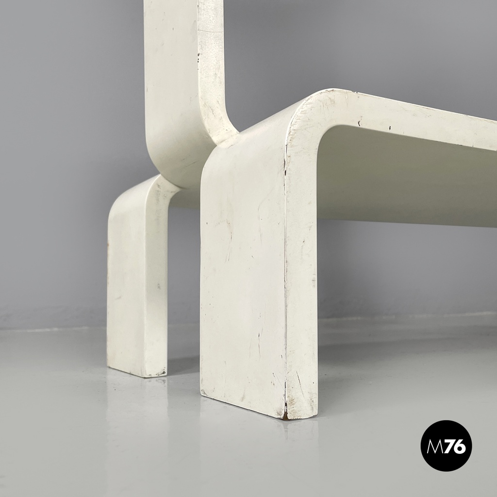 Italian post modern modular curved edges black and white wooden bookcase, 1980s