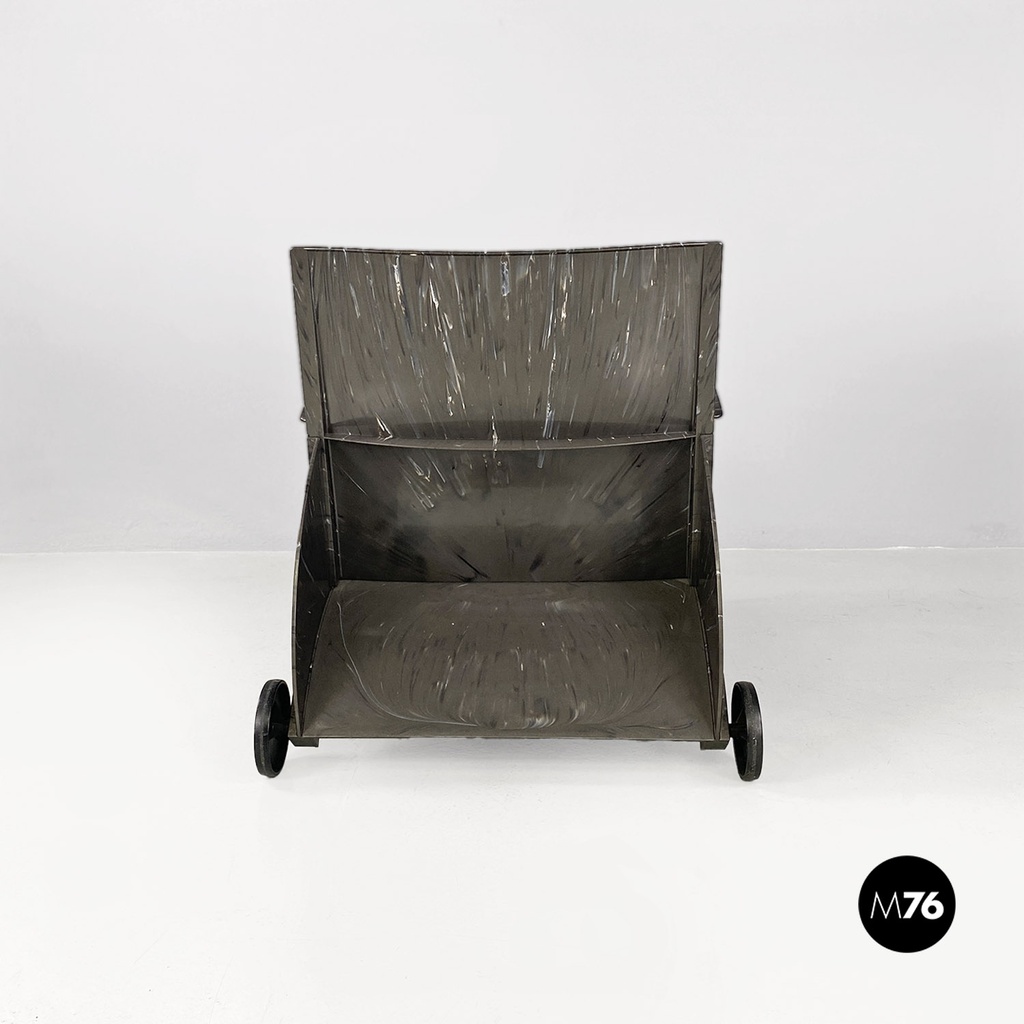 Lounge chair 4841 di Anna Castelli Ferrieri per Kartell, 1980 ca.