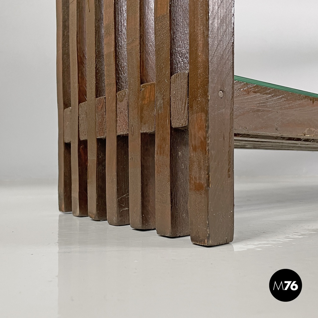 Italian modern bookcase with brown wood slats structure and glass shelves, 1970s
