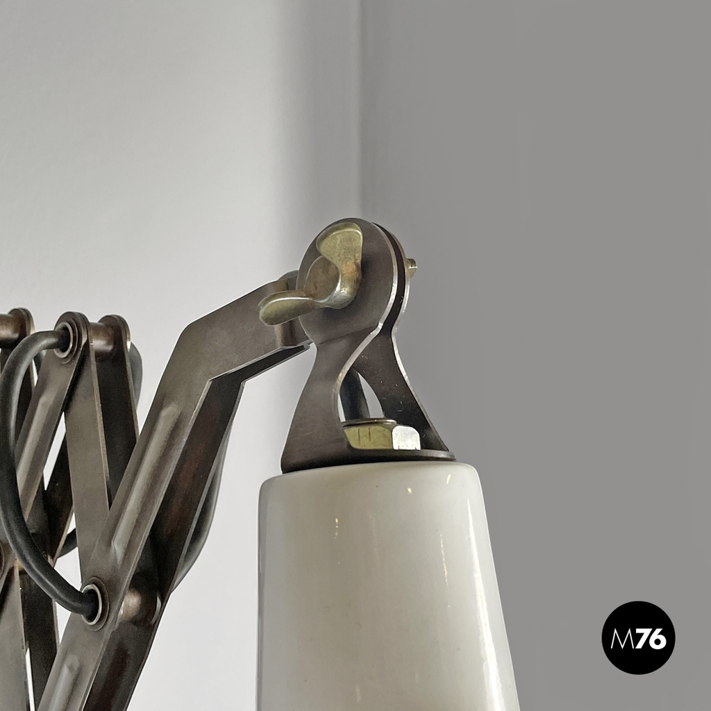 Italian mid-century modern pantograph wall lamps with white metal diffuser 1960s