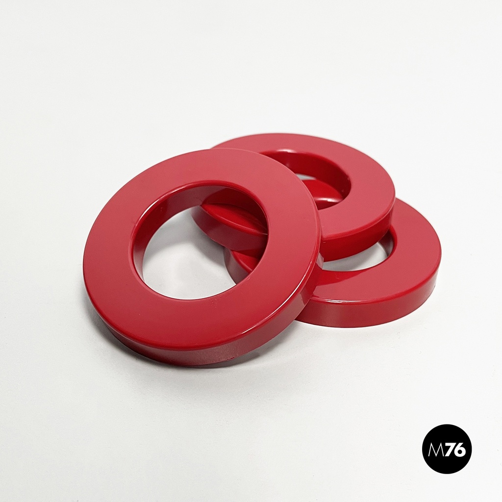 Italian modern red rings for the perpetual wall calendar by Ring A Date, 2020s