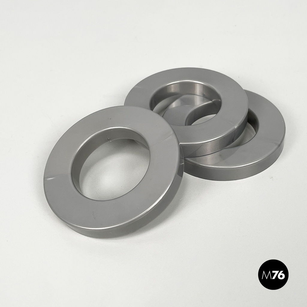 Italian modern gray rings for the perpetual wall calendar by Ring A Date, 2020s