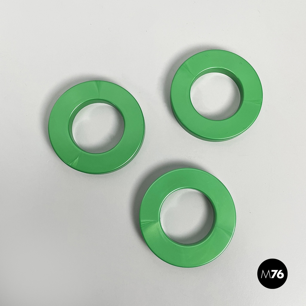 Italian modern green rings for perpetual wall calendar by Ring A Date, 2020s