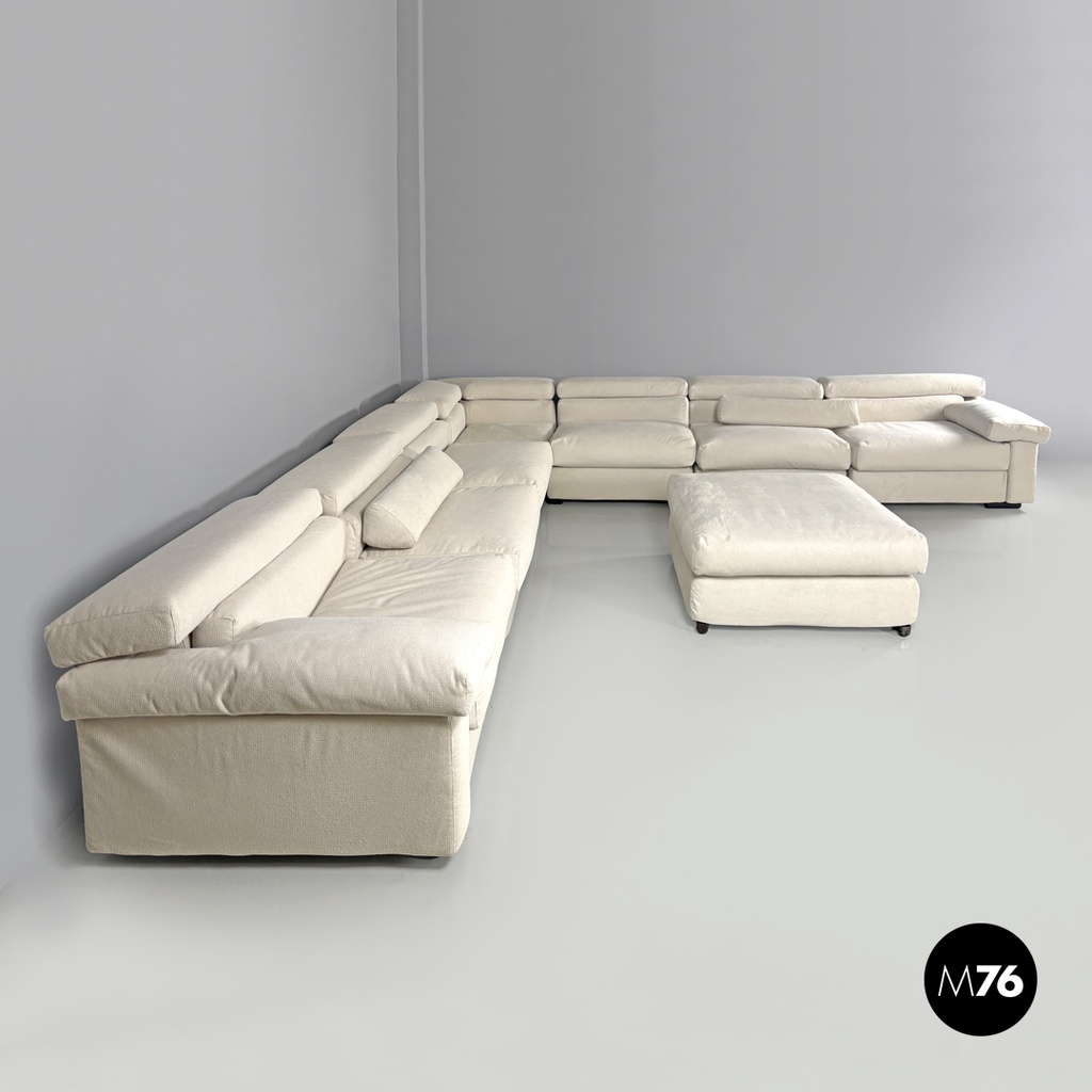 Italian modern modular white sofa Erasmo by Afra and Tobia Scarpa for B&B, 1970s