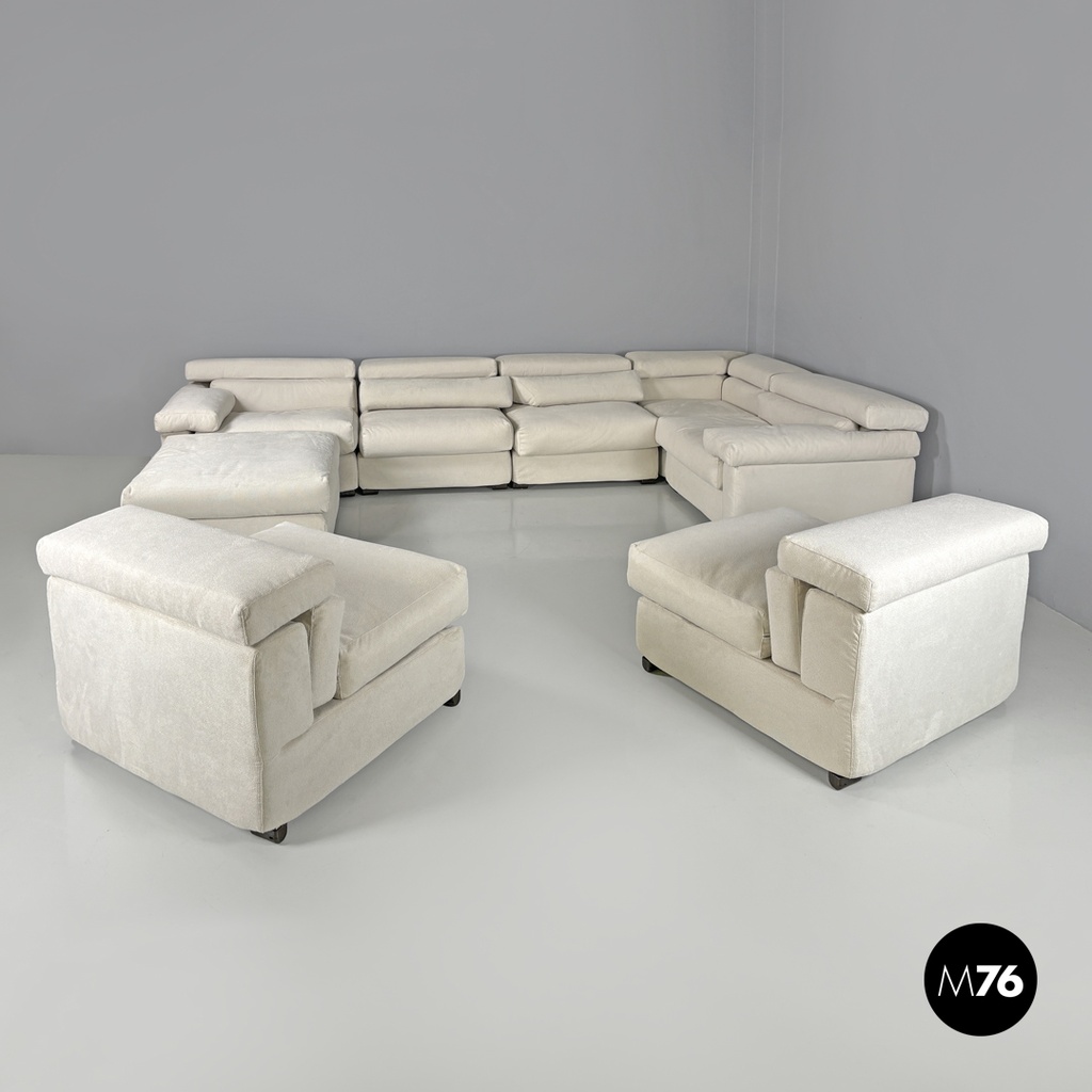 Italian modern modular white sofa Erasmo by Afra and Tobia Scarpa for B&B, 1970s